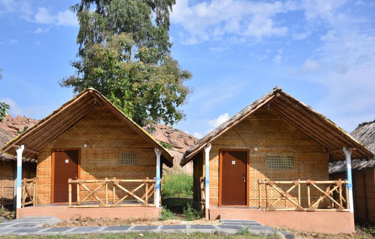 Dream Mango Hampi Hotel Exterior photo